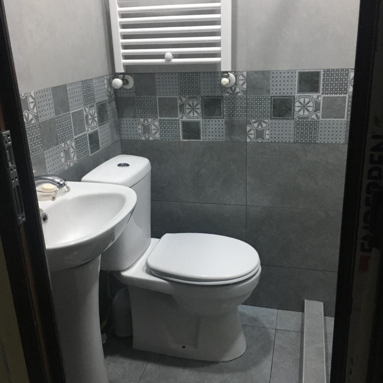 Guesthouse Zeinabi Tbilisi Buitenkant foto